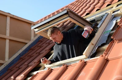 Pose de fenêtres de toit Velux à Holving